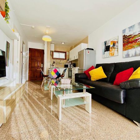 San Bartolomé Orange And White Apartment In Yumbo المظهر الخارجي الصورة