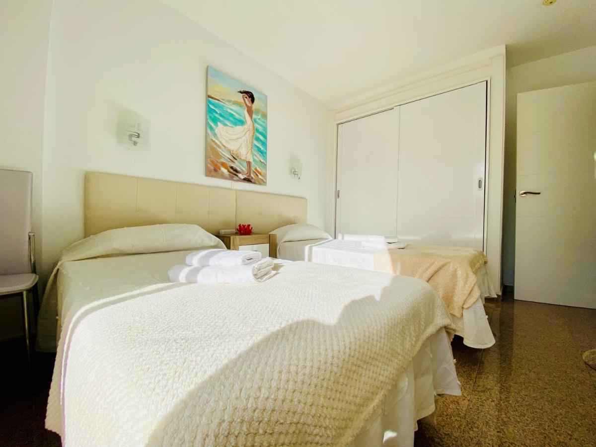 San Bartolomé Orange And White Apartment In Yumbo المظهر الخارجي الصورة