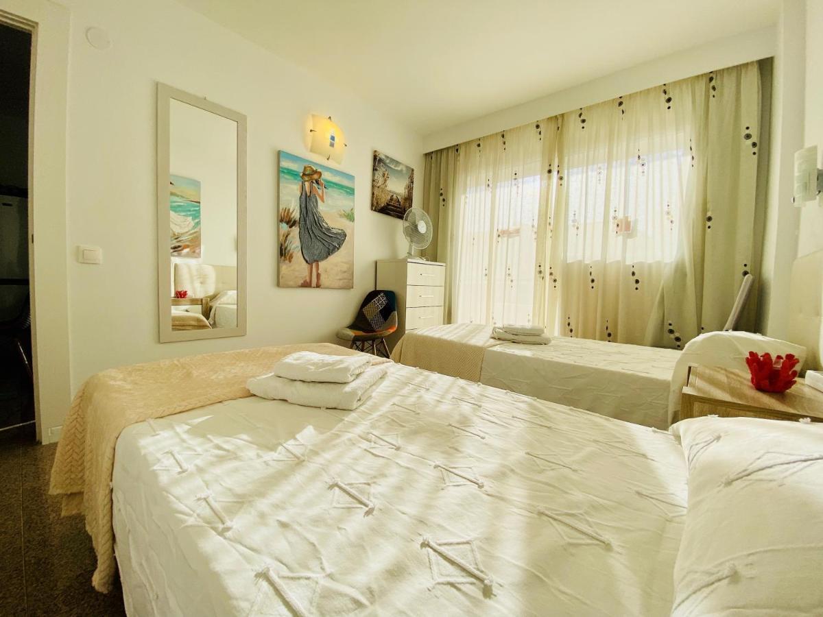 San Bartolomé Orange And White Apartment In Yumbo المظهر الخارجي الصورة