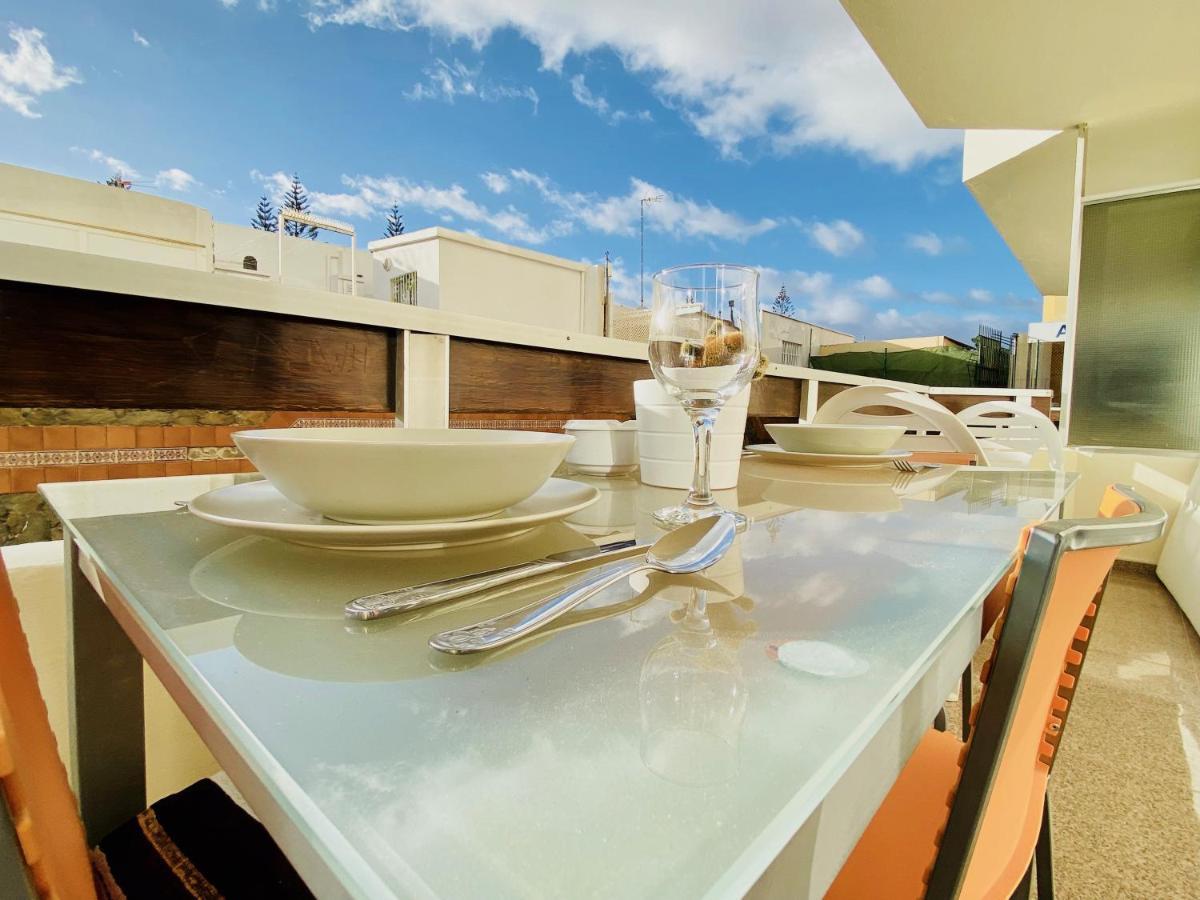 San Bartolomé Orange And White Apartment In Yumbo المظهر الخارجي الصورة