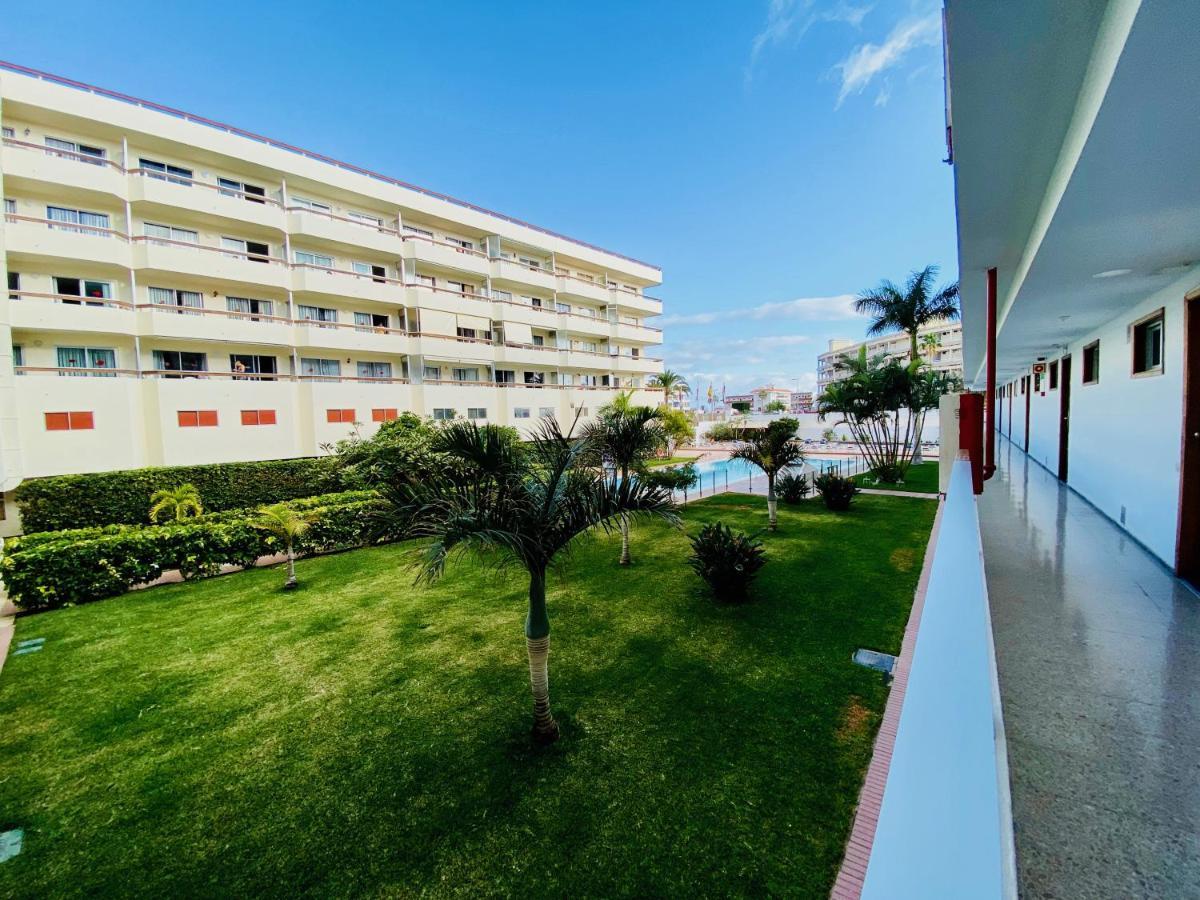 San Bartolomé Orange And White Apartment In Yumbo المظهر الخارجي الصورة